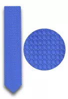 ostře modrá kravata se vzorem