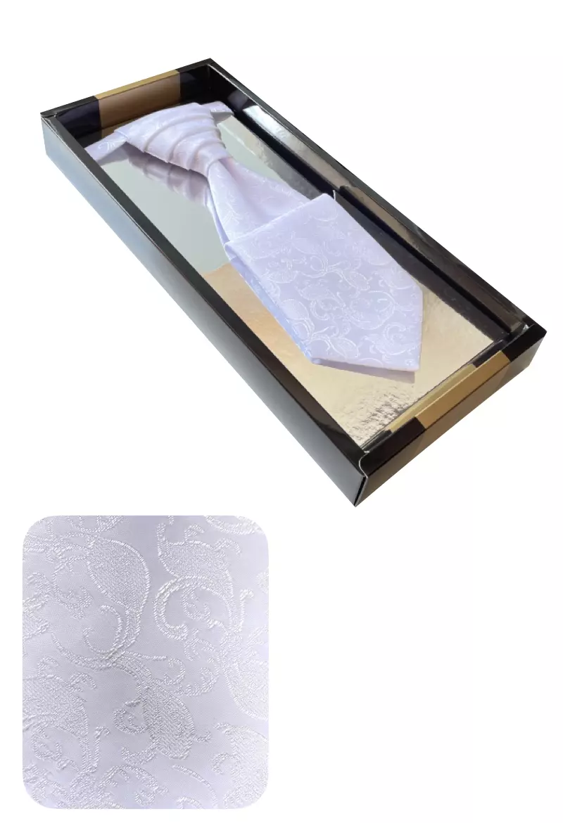 elegantní bílá svatební kravata s kapesníčkem