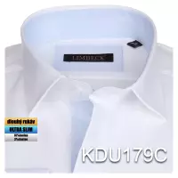 bílá košile s modrými doplňky