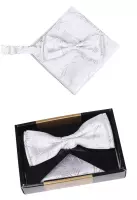 set motýlek a kapesníček smetanové barvy