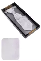 elegantní svatební kravata s kapesníčkem barvy jemně fialové
