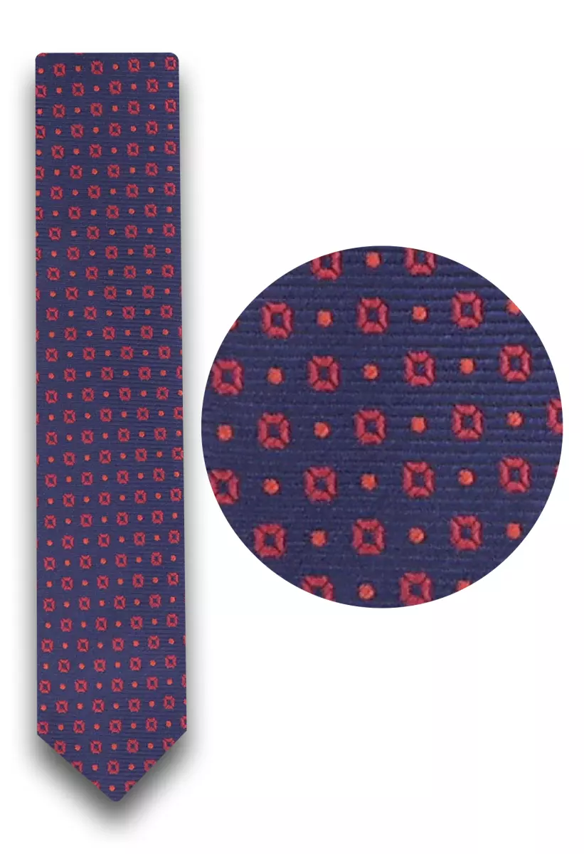 tmavě modrá kravata s pěkným vzorem