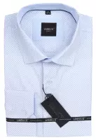 světle modrá košile se vzorem