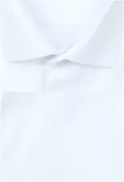 bílá jednobarevná košile s texturou