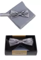 set motýlek a kapesníček šedostříbrné barvy