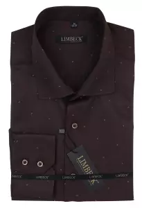 tmavě hnědá košile s decentním vzorem