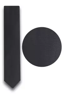 černá kravata s texturou