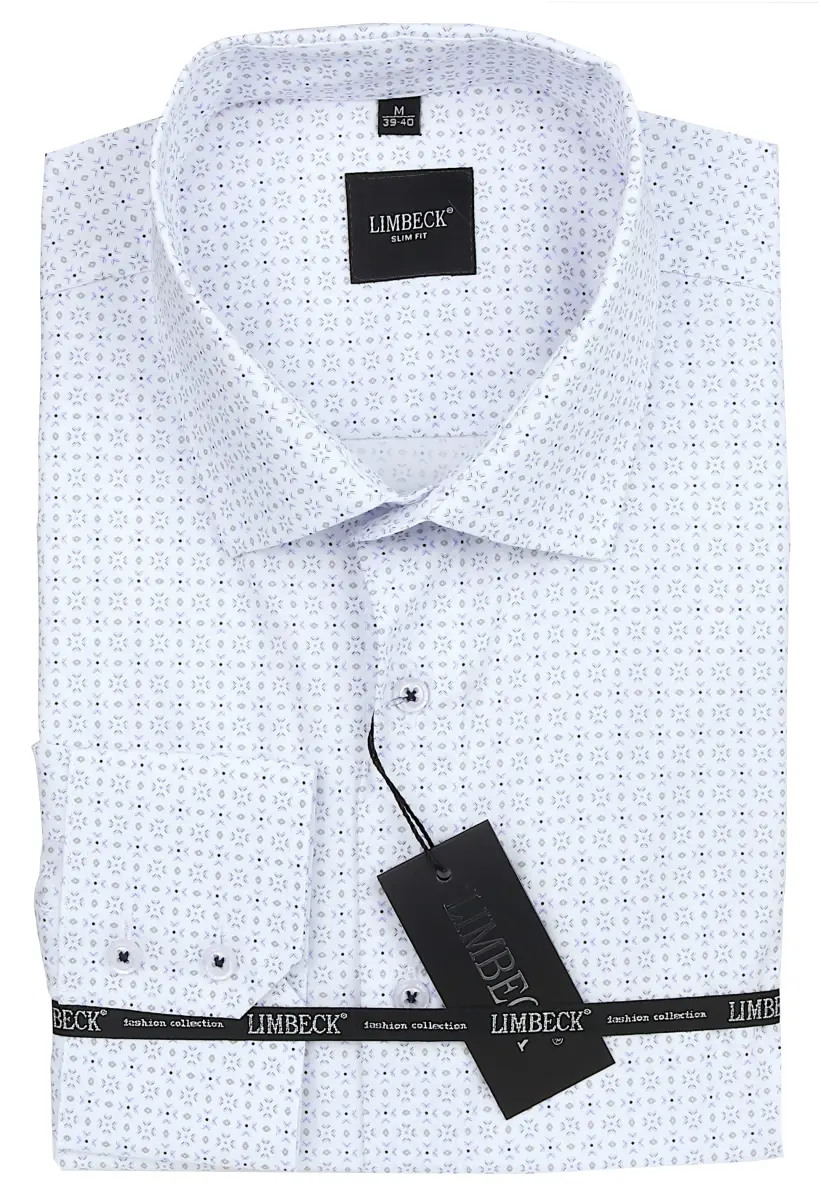 bílá košile s pěkným vzorem