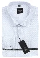 bílá košile s pěkným vzorem