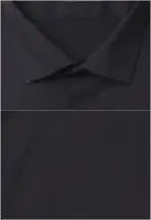 černá jednobarevná košile