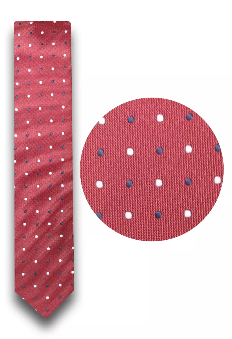 kravata červená se vzorem