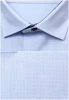 luxusní modrá košile s texturou a modrými doplňky