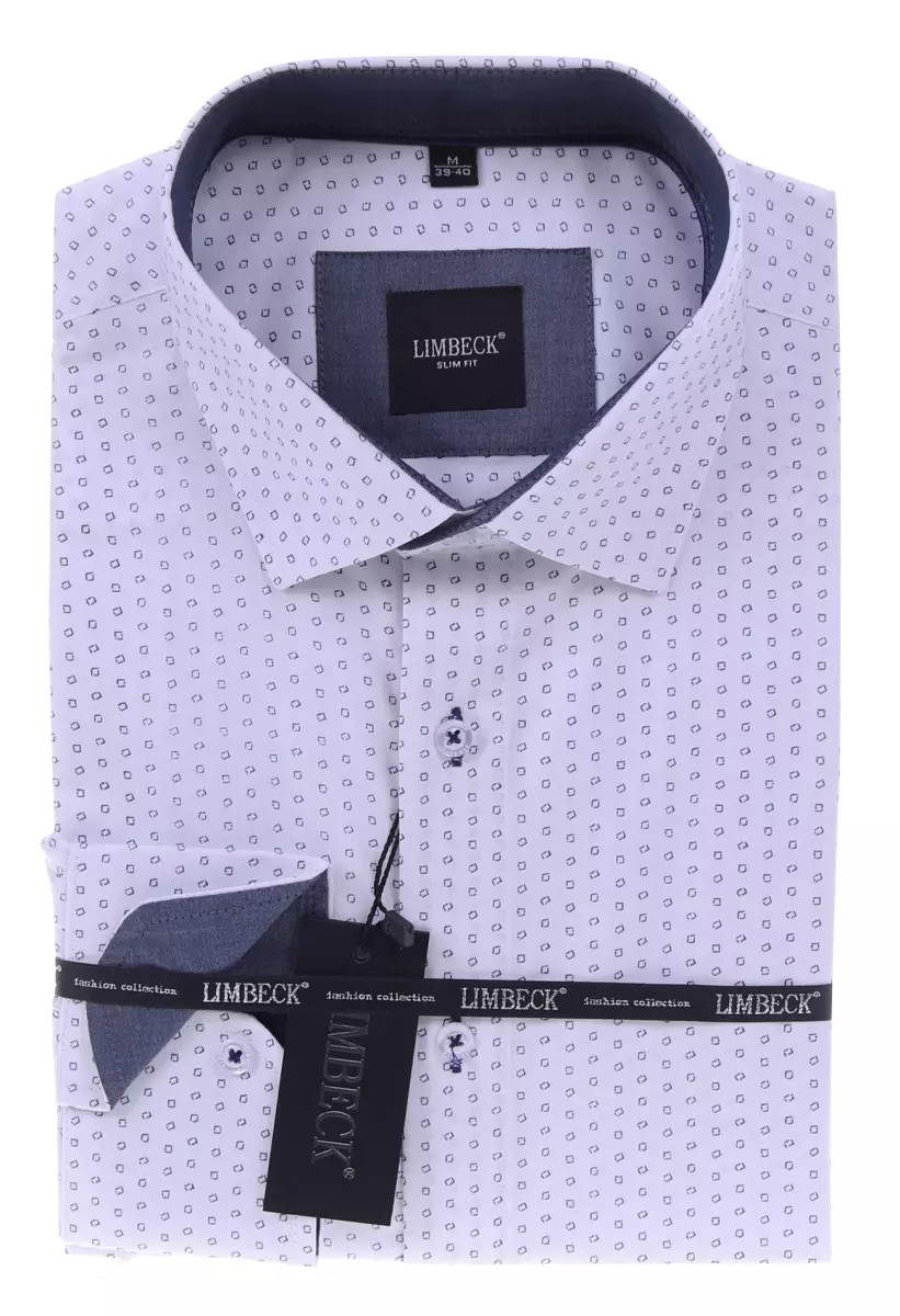 košile se zajímavým vzorem a šedými doplňky