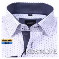 košile se zajímavým vzorem a šedými doplňky