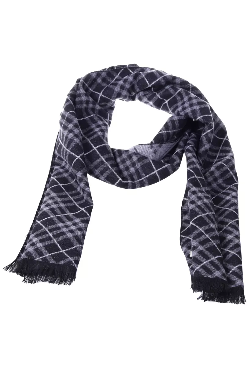 pánská šála, elegantní doplněk každého muže