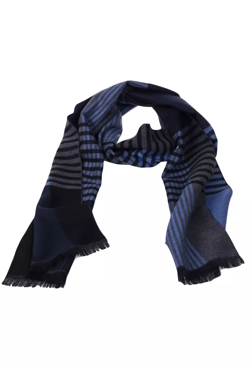 pánská šála, elegantní doplněk každého muže