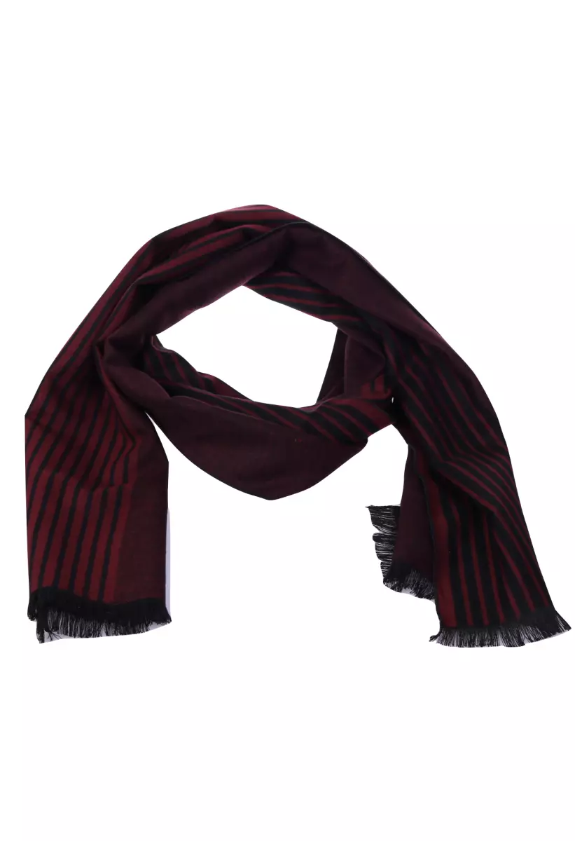 pánská šála, elegantní doplněk každého muže