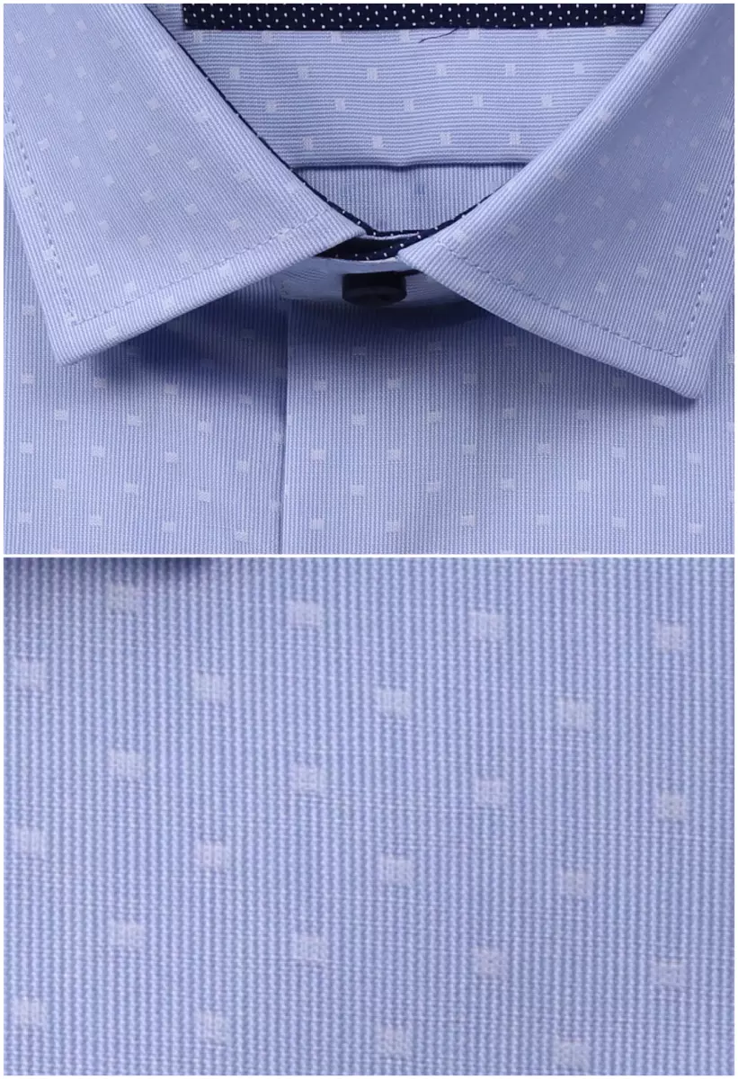 světle modrá košile s texturou