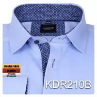 modrá košile s modrými doplňky
