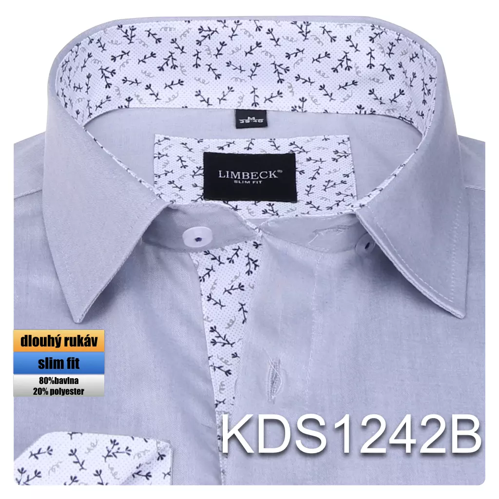 světle šedá košile s doplňky