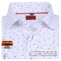 bílá košile s červeno modrým vzorem
