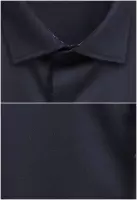 černá košile s doplňky