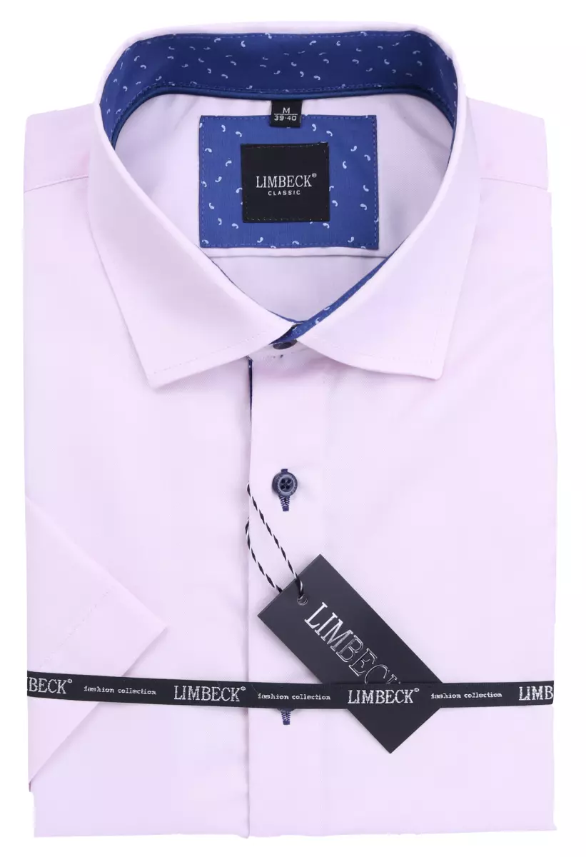 růžová košile s modrými doplňky