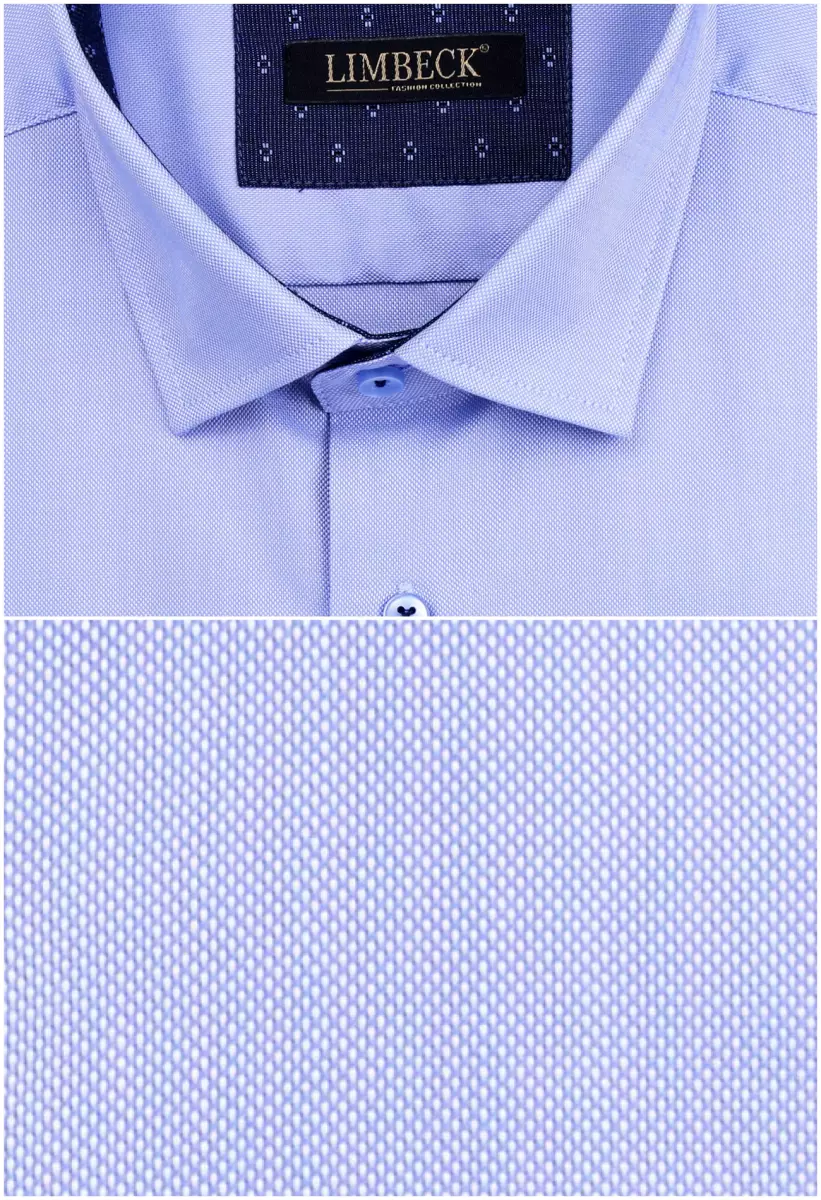 modrá košile s tmavými doplňky