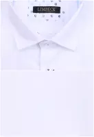 bílá košile s jemnými modrými doplňky