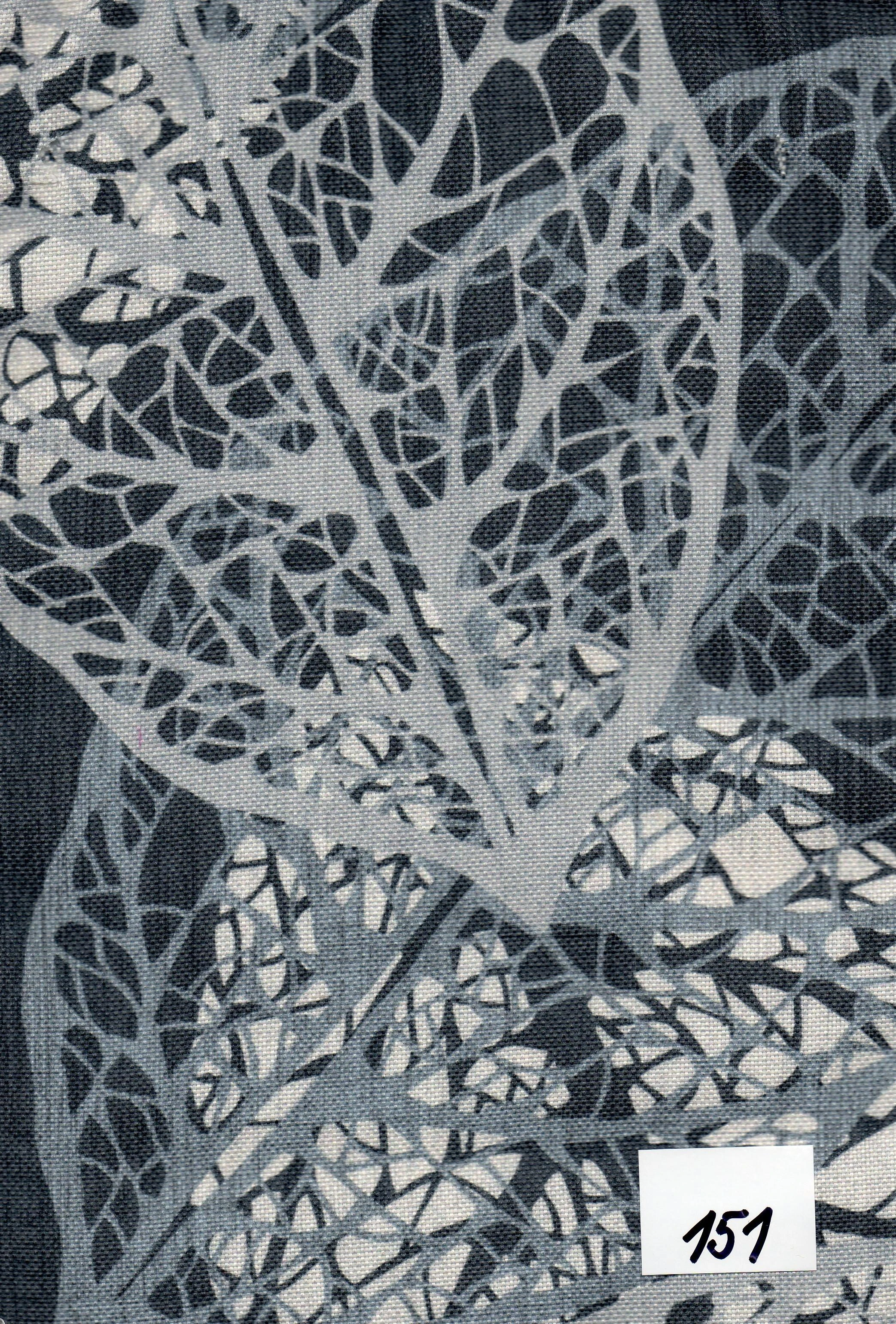 tm. šedá (vzor listy č.151 /nohy buk)