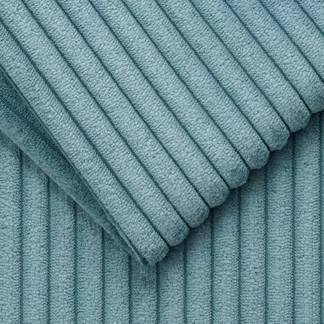 bledomodrá (Zoom 14)