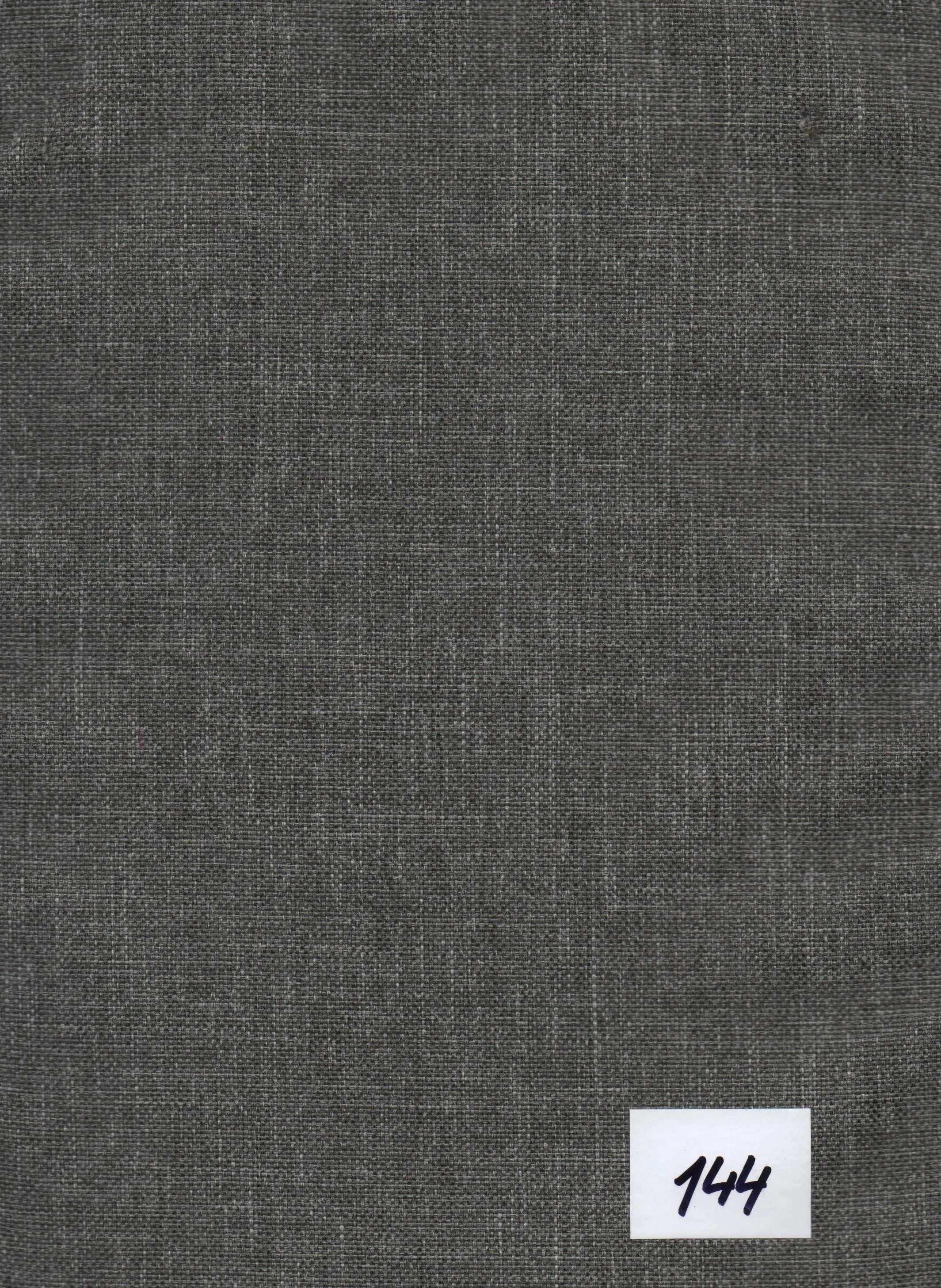 šedá (č. 144)