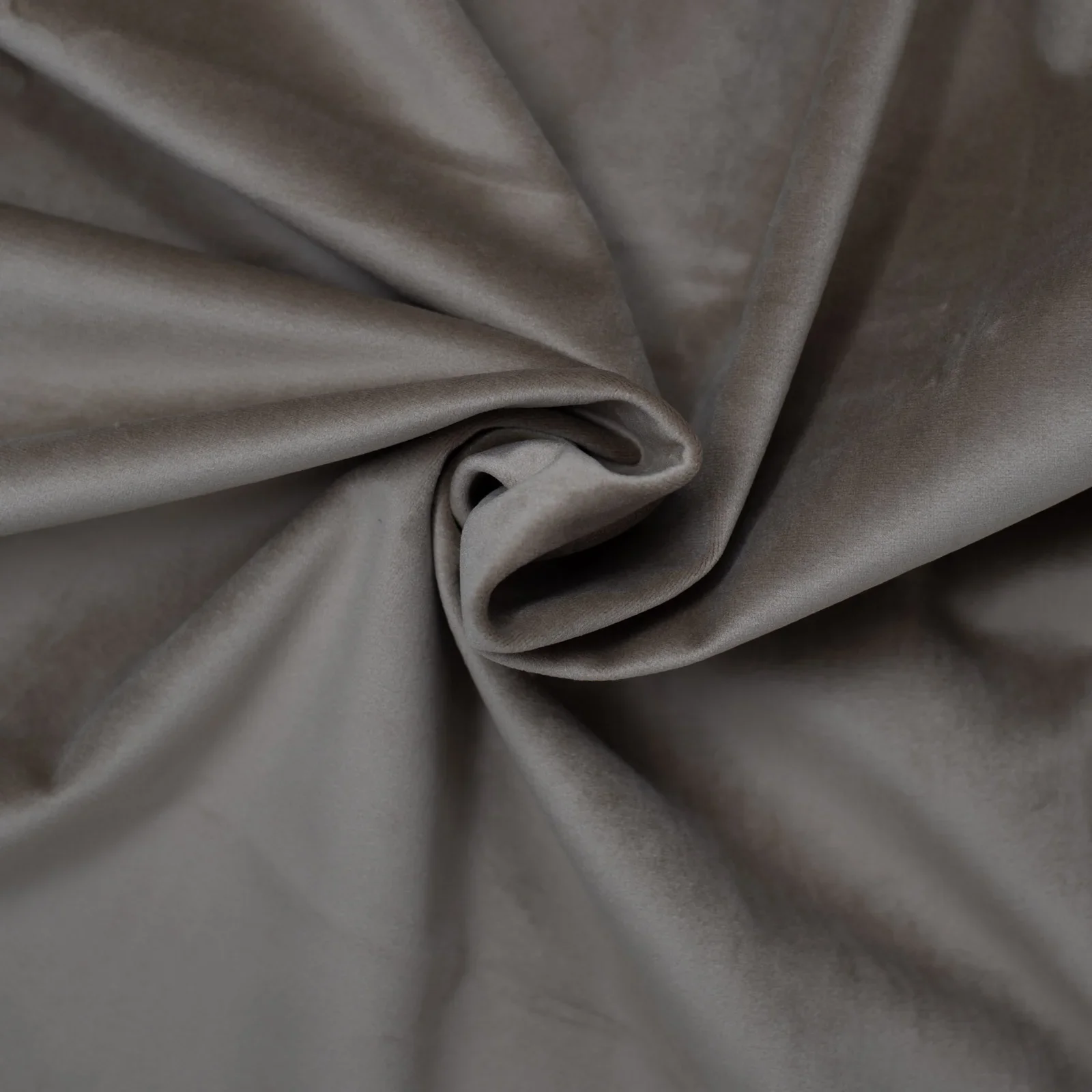 sv. hnědá (viky 05)