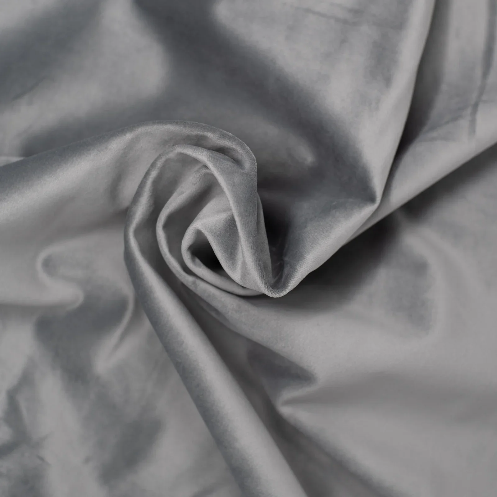 sv. šedá (viky 32)