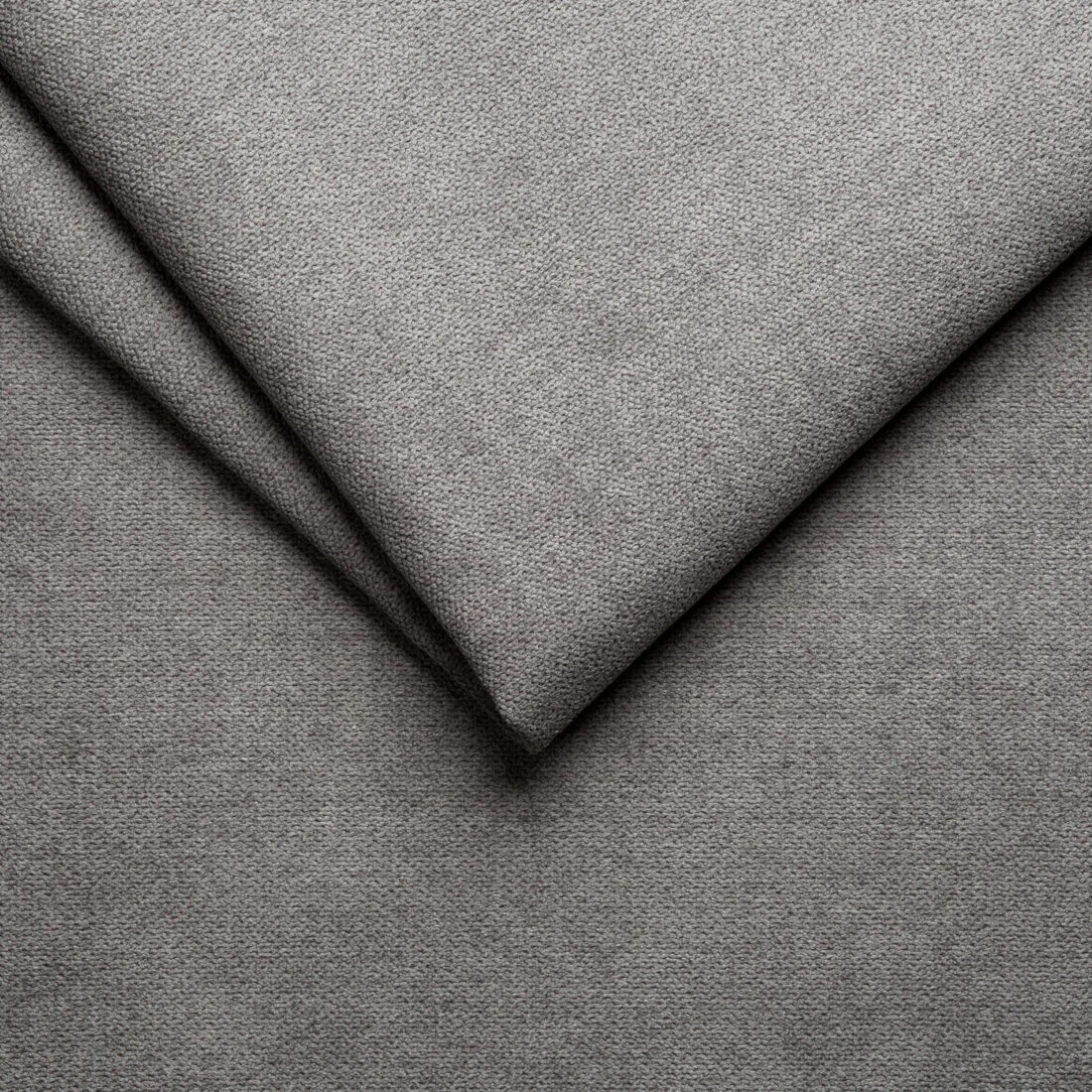 sv. šedá (52 Titanium)