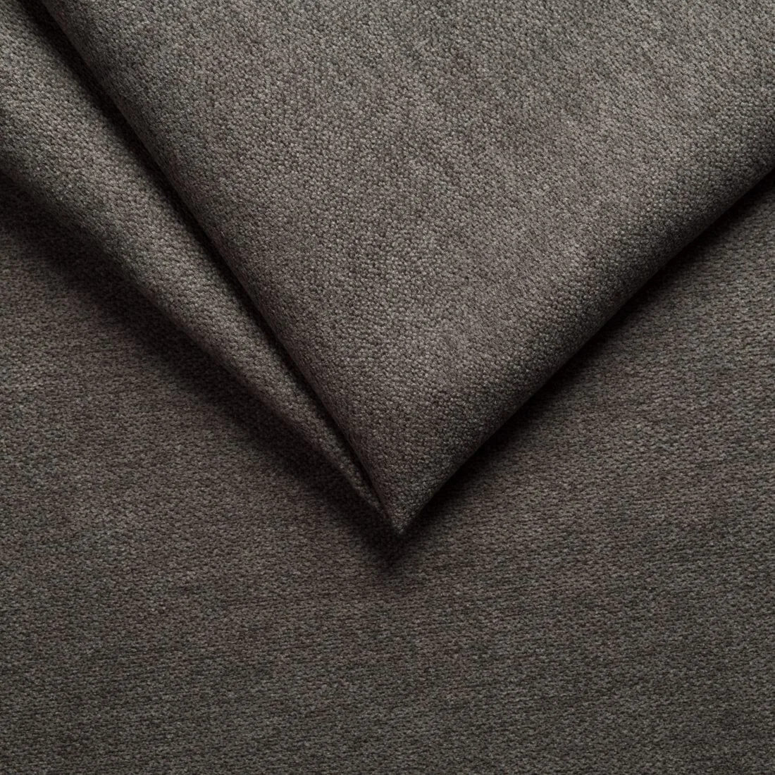 hnědo-šedá (8 Stone)