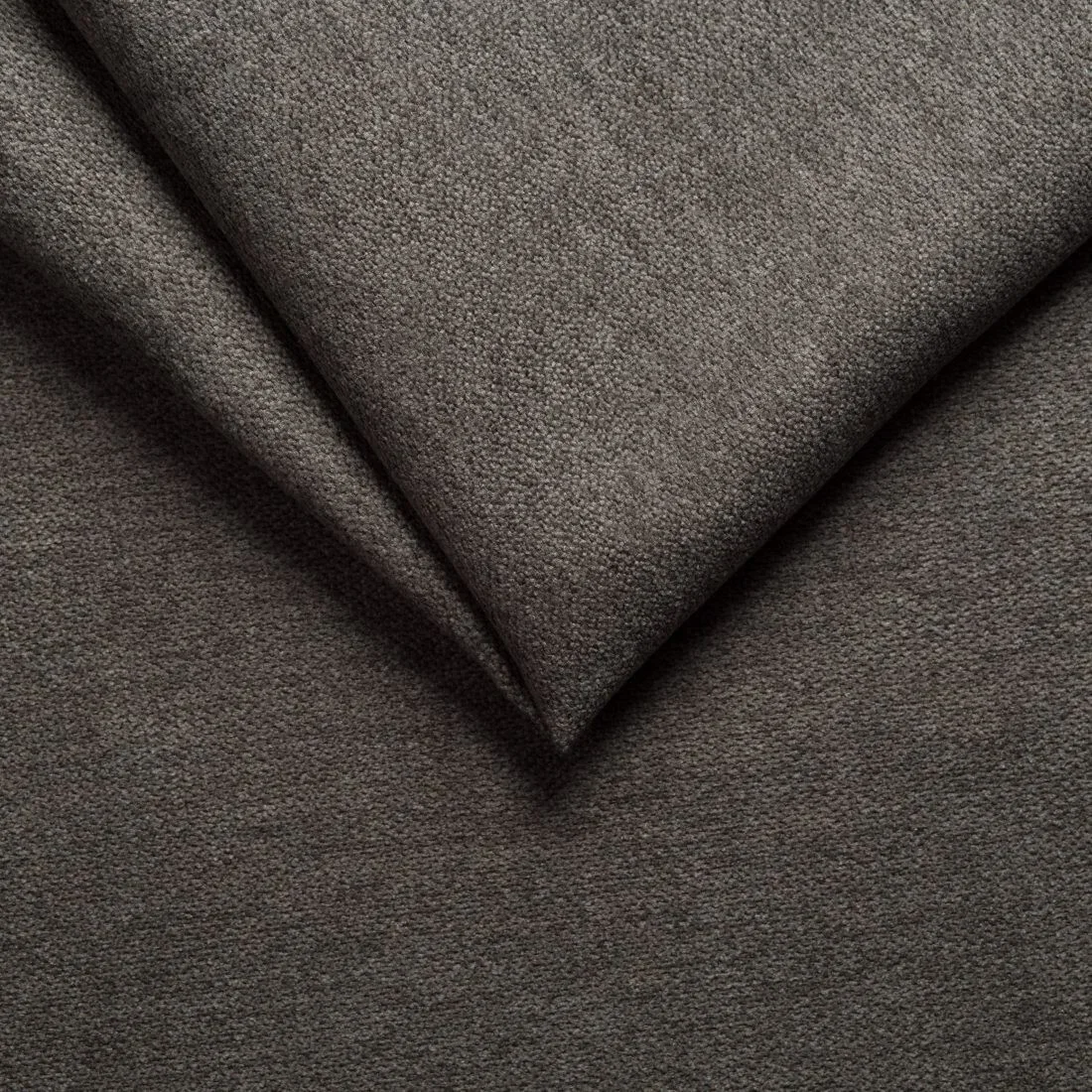 hnědo-šedá (8 Stone)