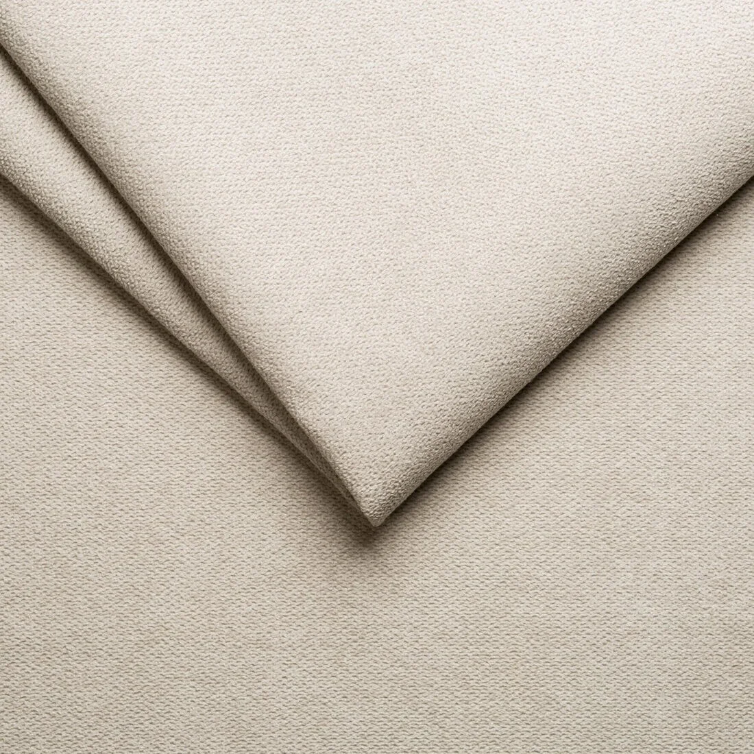 krémová (55 Almond)