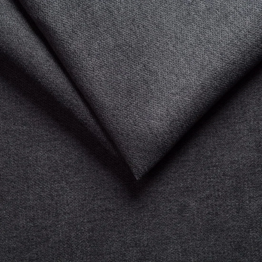 tm. šedá (24 Graphite)