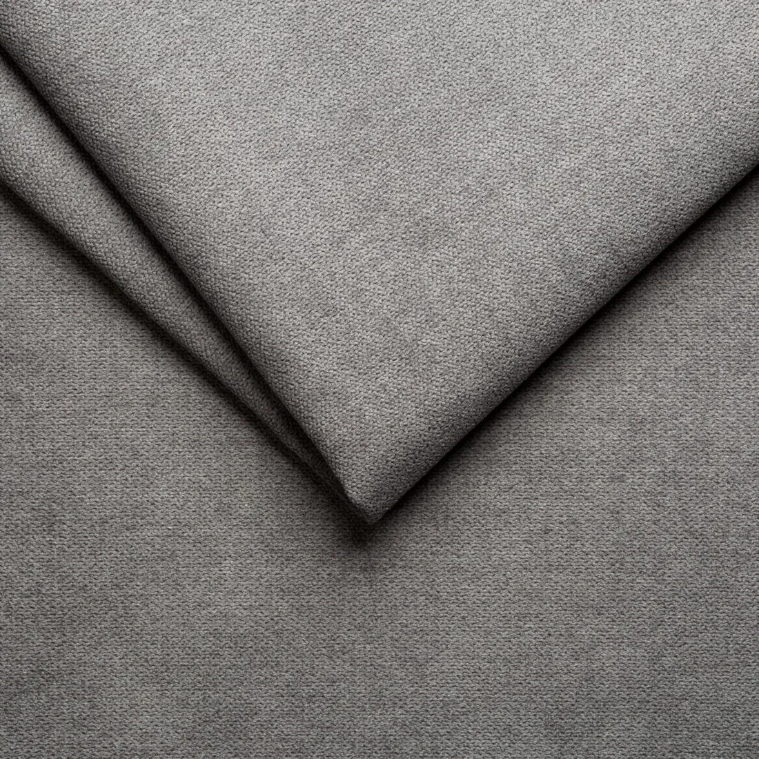 sv. šedá (52 Titanium)