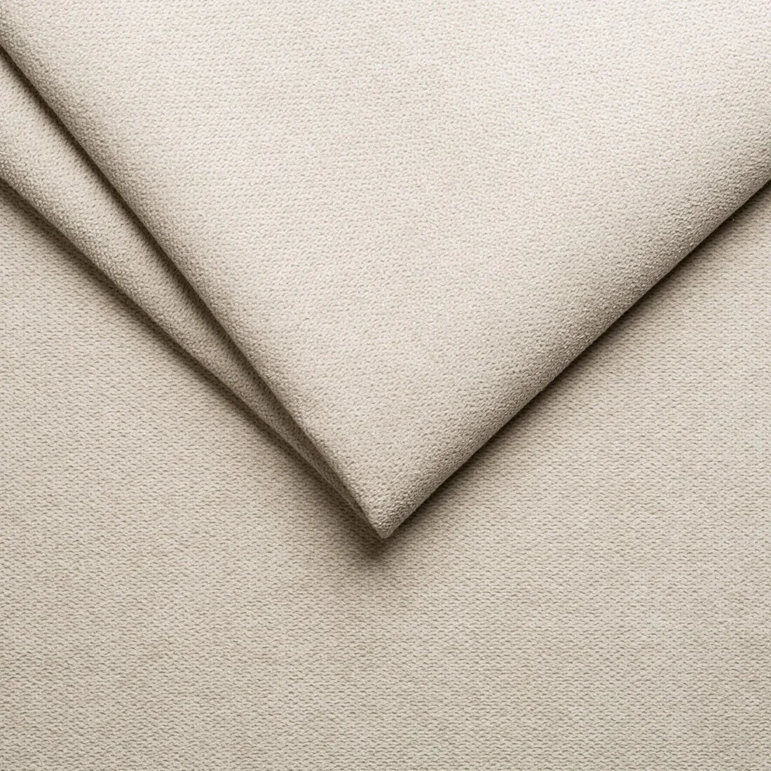 krémová (55 Almond)