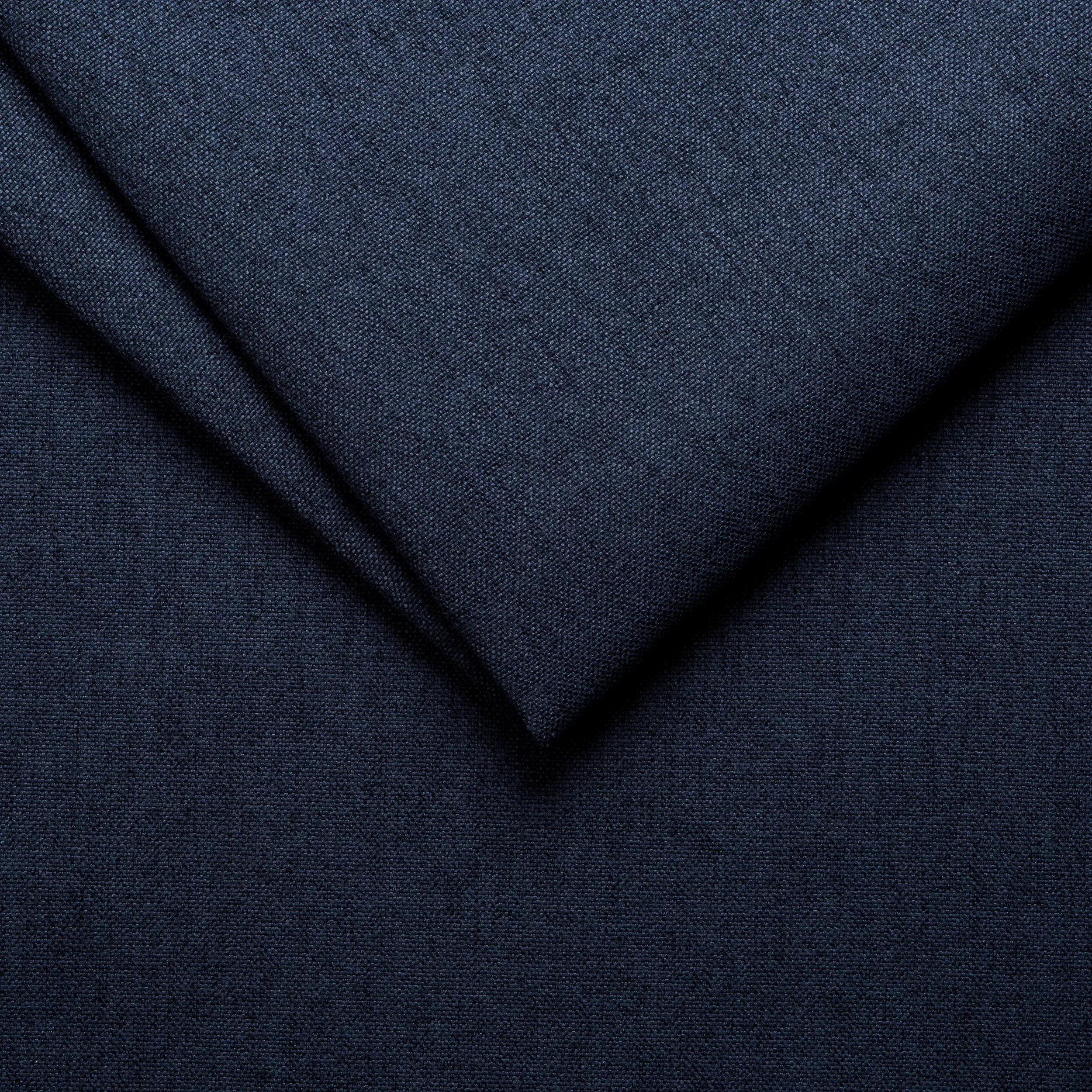 tm. modrá (15 navy)