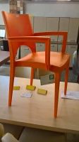 Oranžová jídelní židle Paris