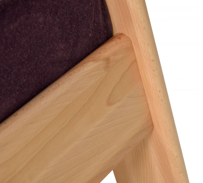 Dřevěná vyvýšená postel se zábranou LIBOR buk