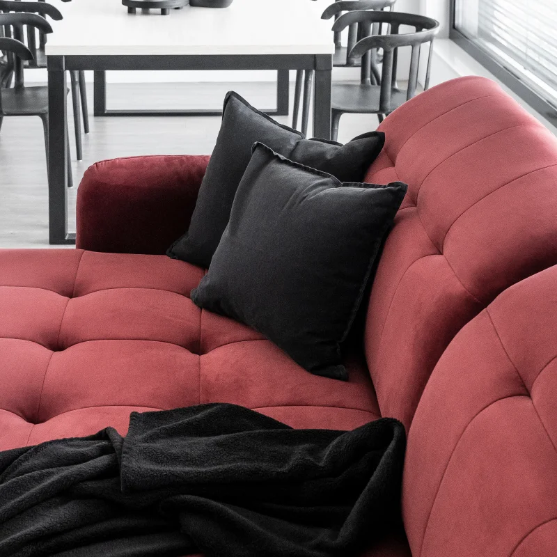 Lorelle