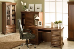 Pracovňa, kancelária. Domáca pracovňa v byte alebo dome. Kancelársky nábytok. Nábytok do pracovne. Pracovňa nábytok